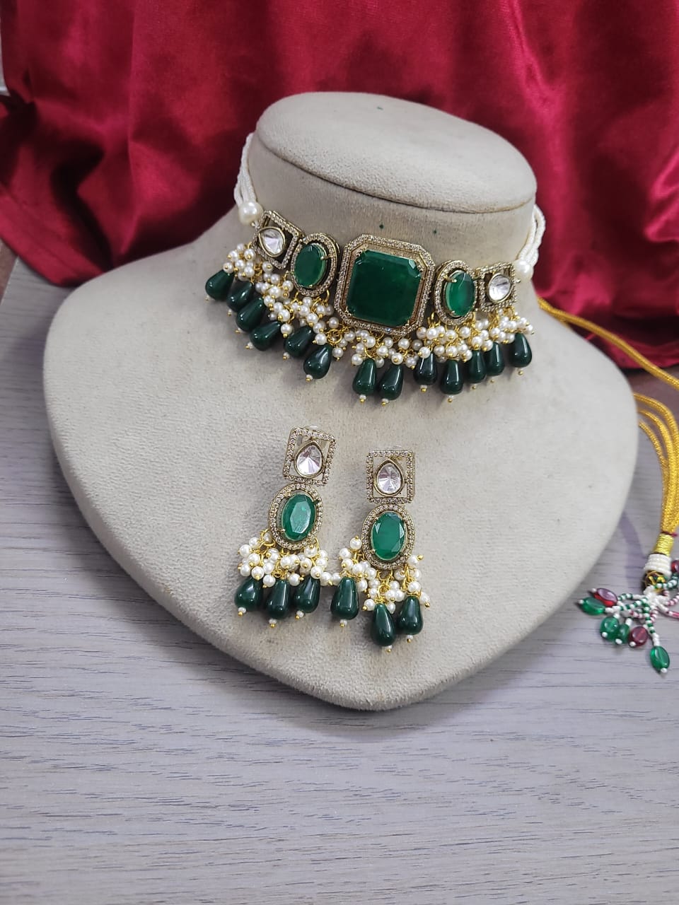 Kundan Choker Necklace Set with Earrings | Indian Jewellery | Pearl & Beaded Jewellery Indian Neckles Set