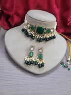 Kundan Choker Necklace Set with Earrings | Indian Jewellery | Pearl & Beaded Jewellery Indian Neckles Set