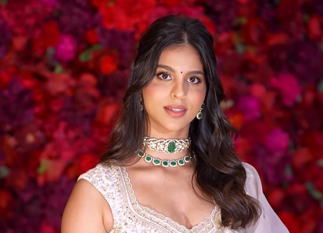 Bollywood Actress Suhana Khan–Inspired Polki Choker Necklace Set | Polki Indian Jewellery | Designer Indian Necklace & Earrings Set