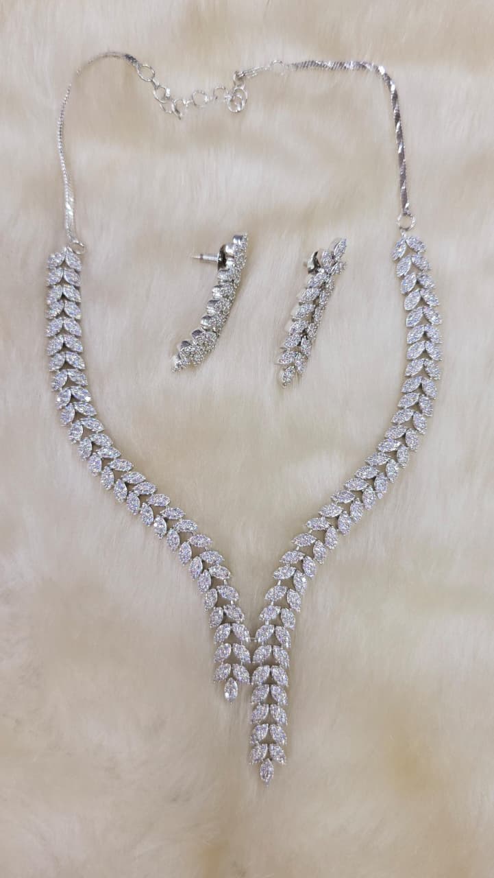 Sparkling Leaf Design Necklace Set with Matching Earrings | American Diamond | Sparkling Crystal Indian Necklace Set | Traditional Indian Jewellery