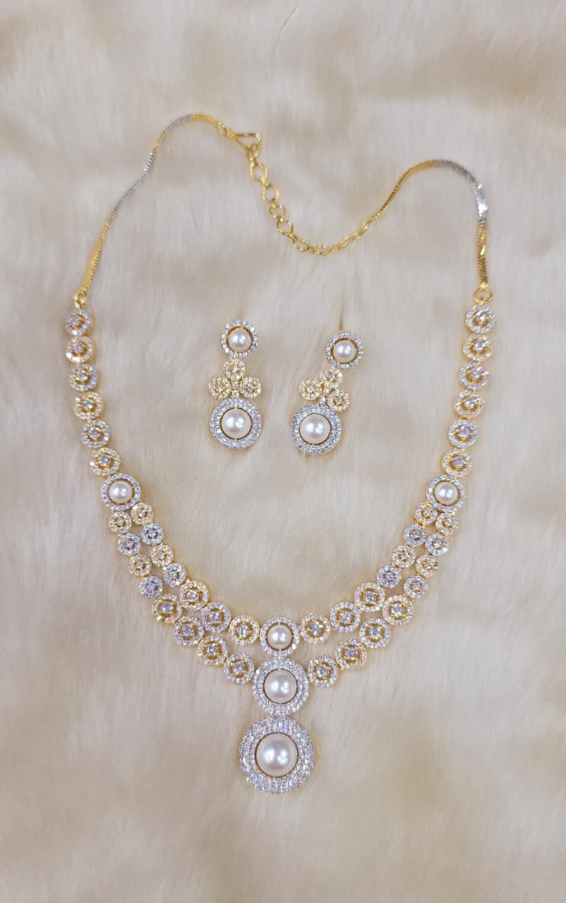 ridal Gold-Plated Jewellery Set with Matching Earrings | Sparkling Crystals & Pearls | Traditional Indian Necklace Set | Indian Jewellery