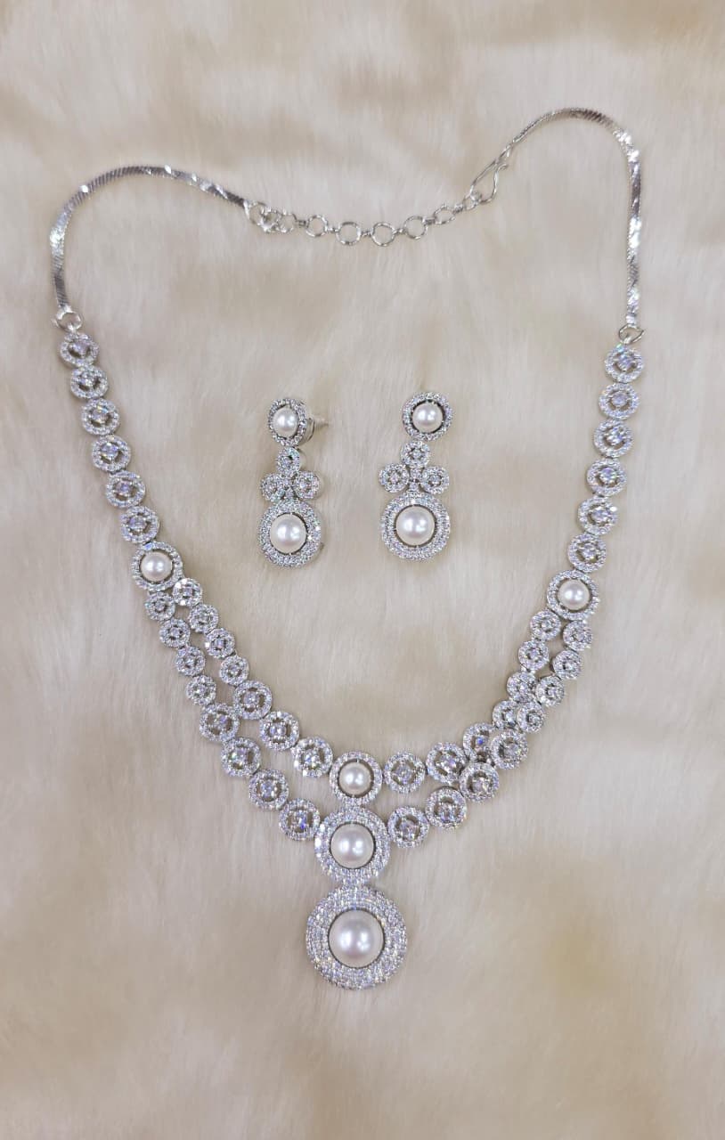ridal Gold-Plated Jewellery Set with Matching Earrings | Sparkling Crystals & Pearls | Traditional Indian Necklace Set | Indian Jewellery