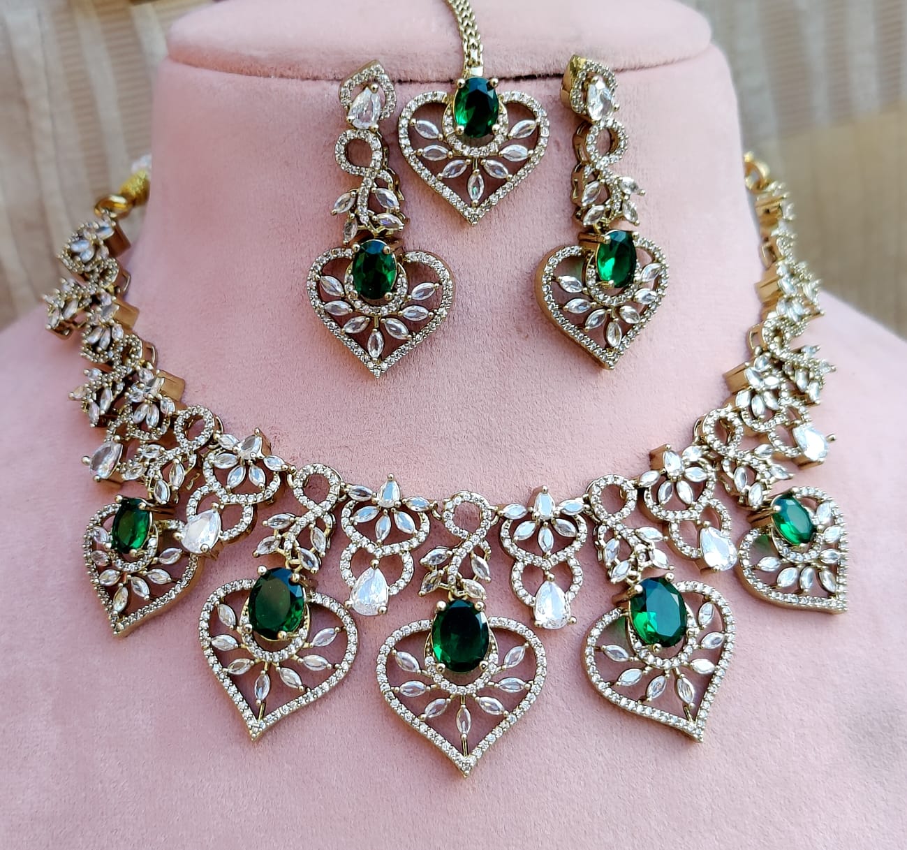 Diamond Stone Heart Necklace Set with Matching Earrings & Maang Tikka | Indian Jewellery Traditional Stone Indian Necklace Set
