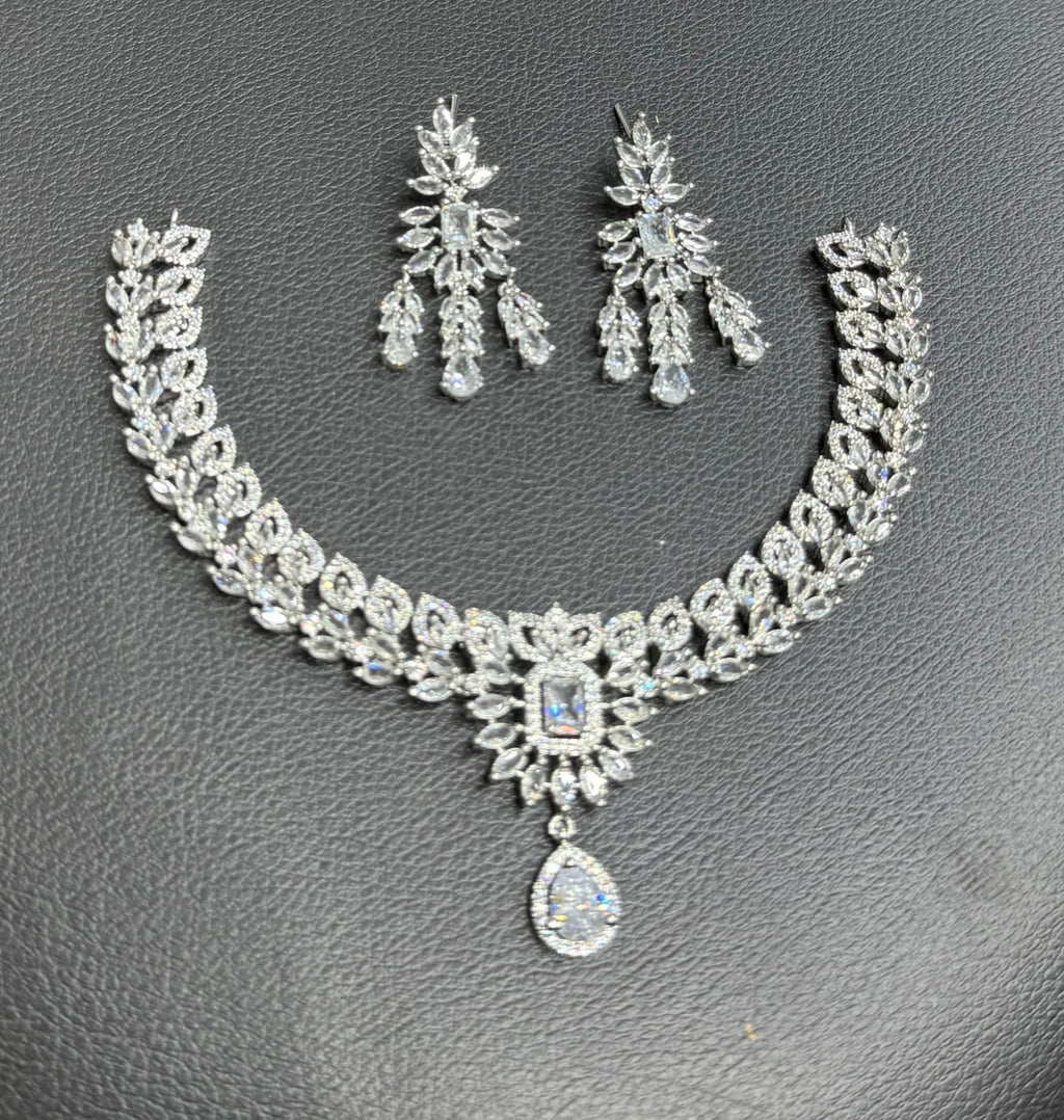 Sparkling Indian Pearl Necklace Earrings Set, Bridal Kundan Necklace Set, Bollywood AD Jewelry Set, Wedding Indian Kundan Choker Set, Pakistani Pearl Jewelry Set