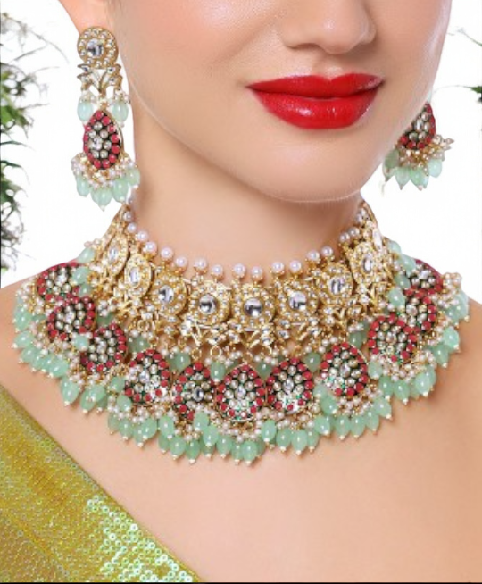 Handcrafted Wedding Pearl Choker Kundan Earring Maangtika Set, choker earring mangtika set, Bridal Jewellery Set, Bollywood choker earring set